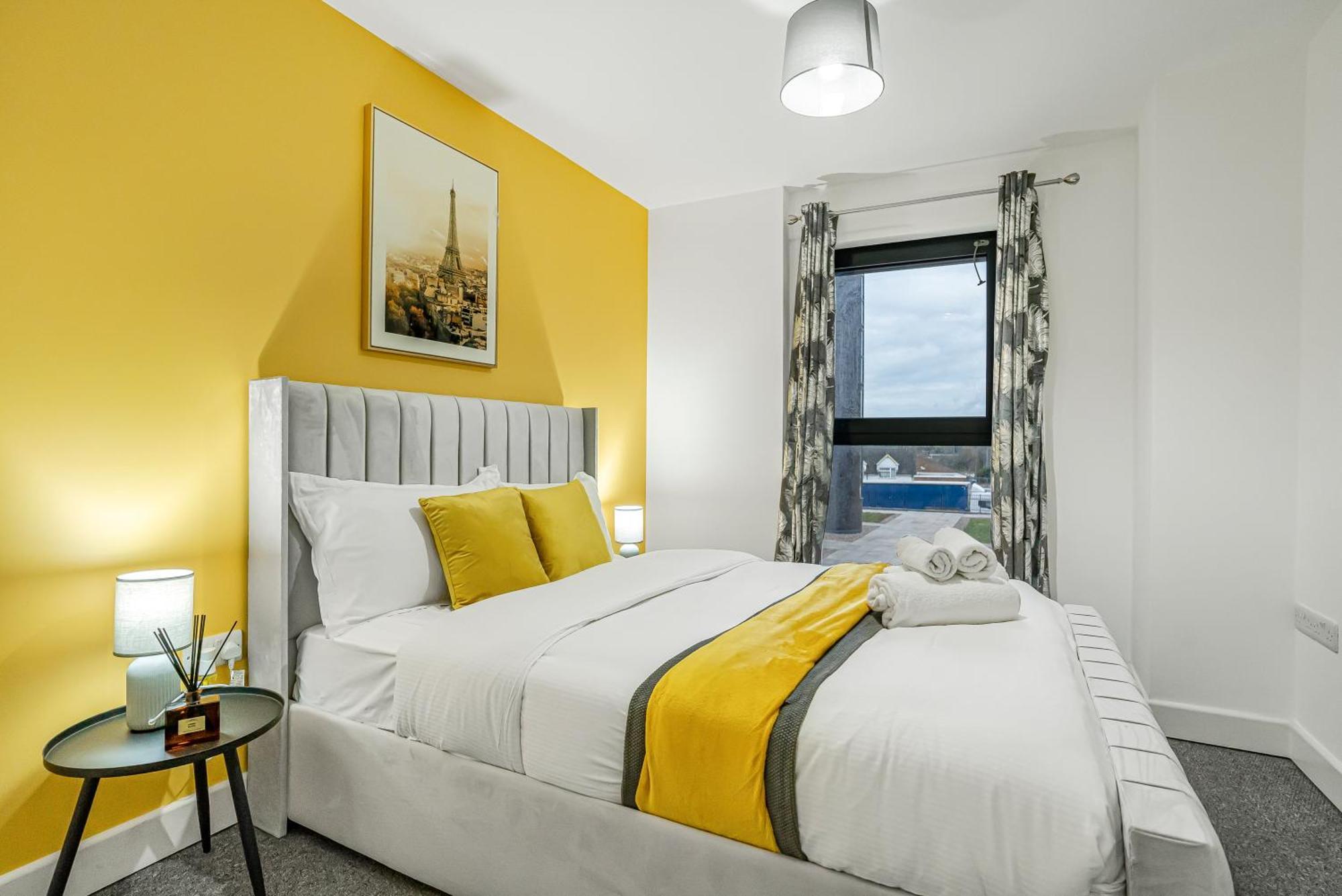 One And Two Bed Apartments Slough Near Heathrow Colnbrook Exterior foto
